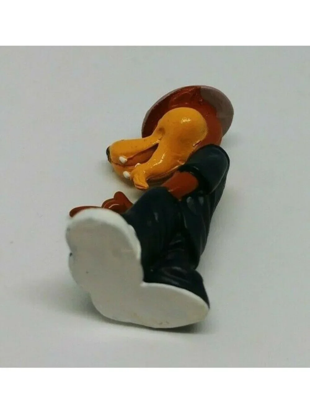 Neighborhood Rascals Wolfie collectible retired 1.75